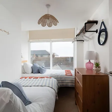 Apartment Apres Sleeps 4